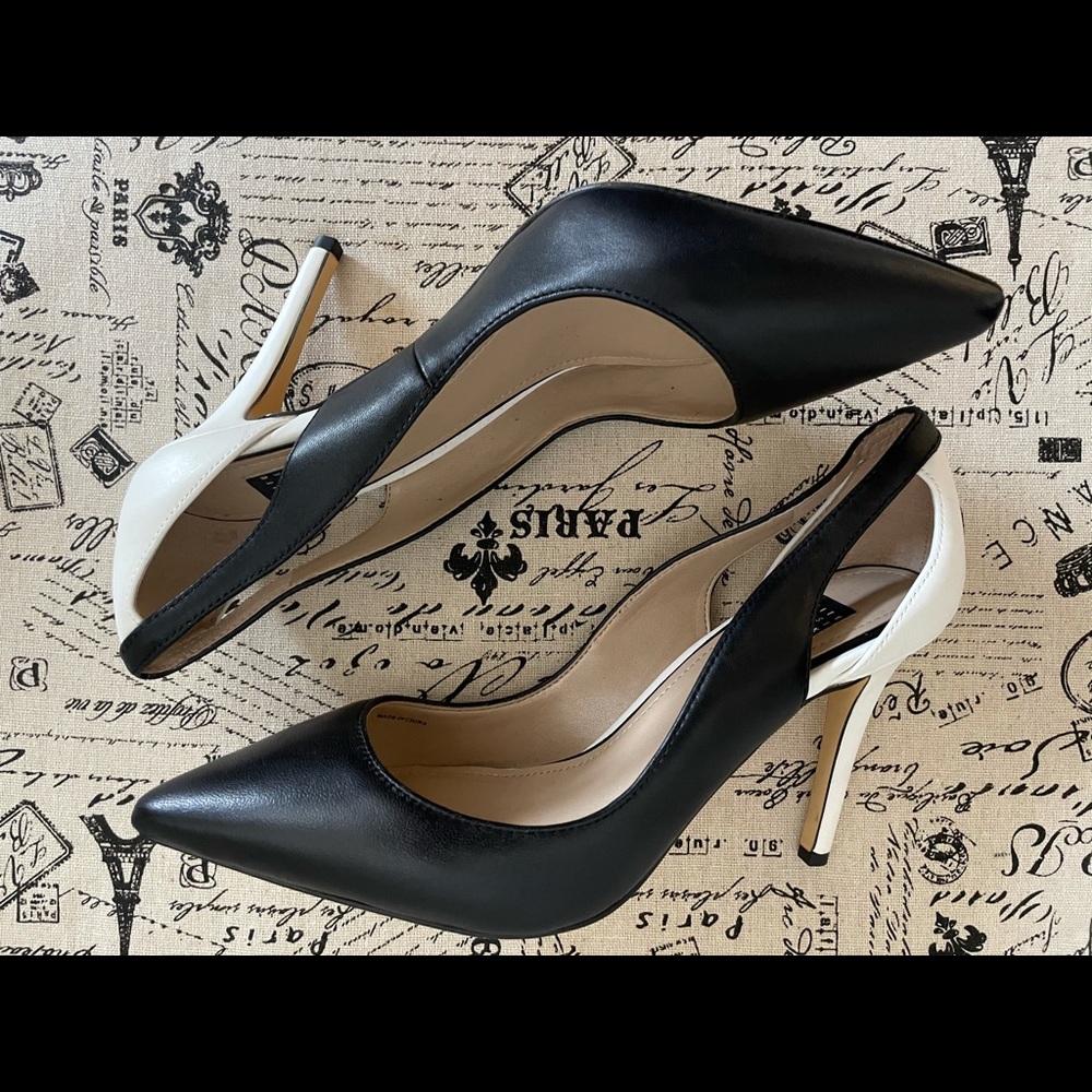 White House Black Market Pumps